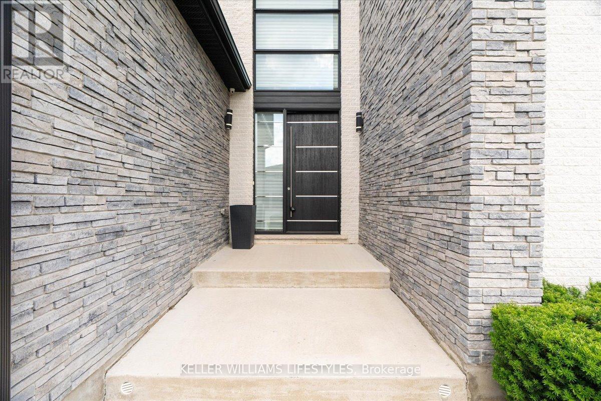Property at 2048 IRONWOOD ROAD image 4