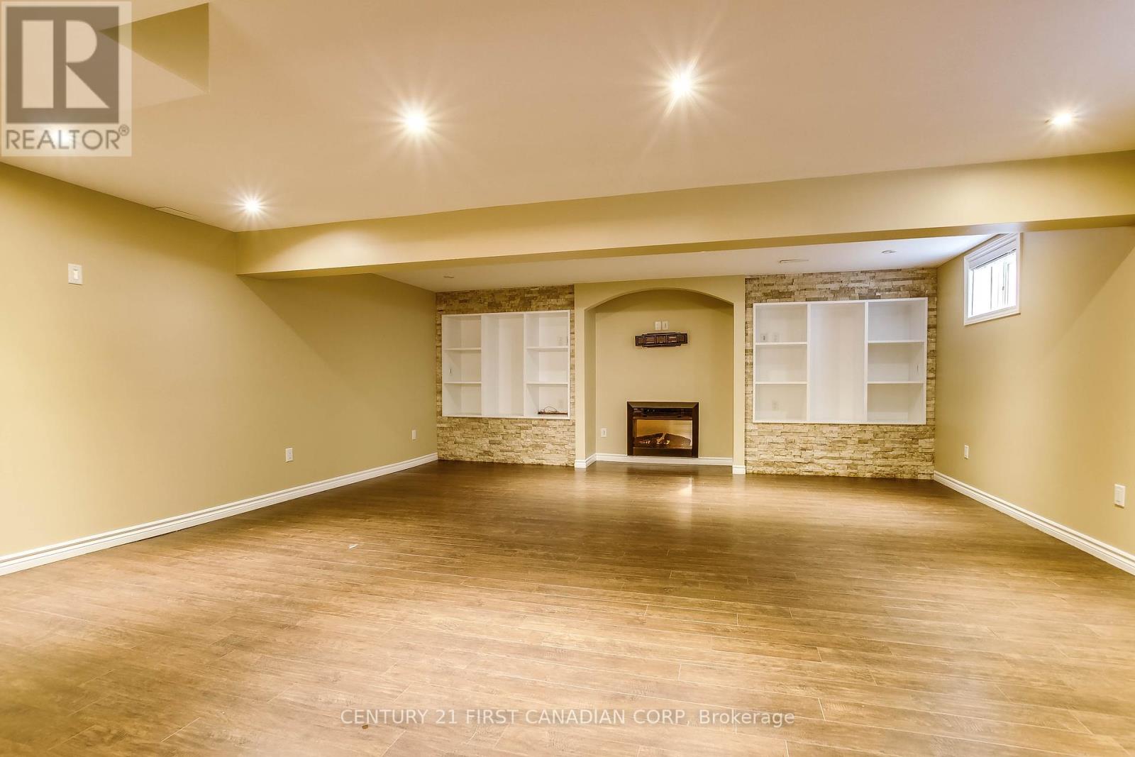 1048 Silverfox Drive, London North, Ontario  N6G 0G2 - Photo 26 - X12268325
