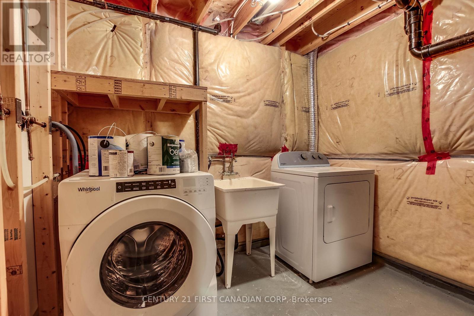 1048 Silverfox Drive, London North, Ontario  N6G 0G2 - Photo 28 - X12268325