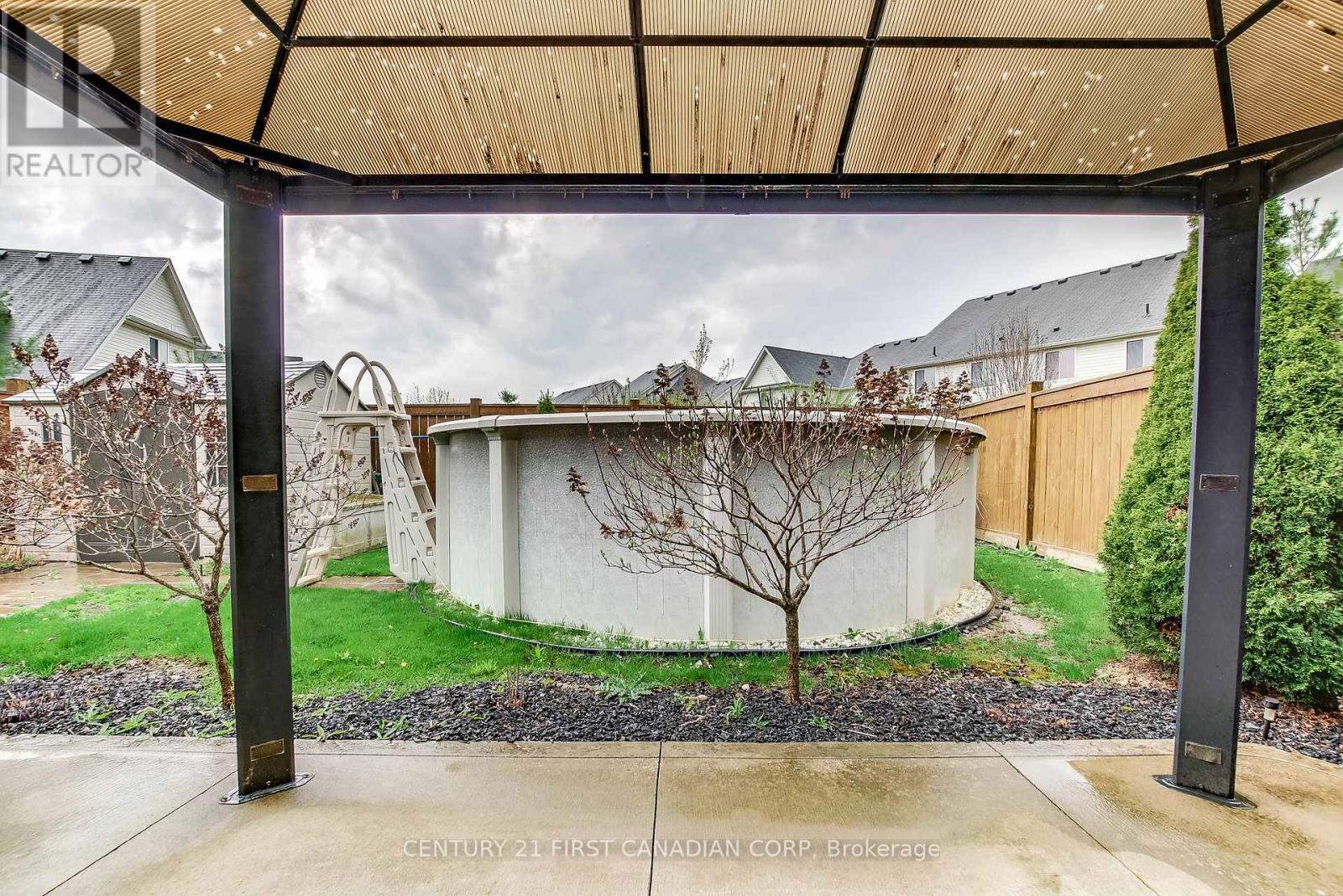 1048 Silverfox Drive, London North, Ontario  N6G 0G2 - Photo 31 - X12268325