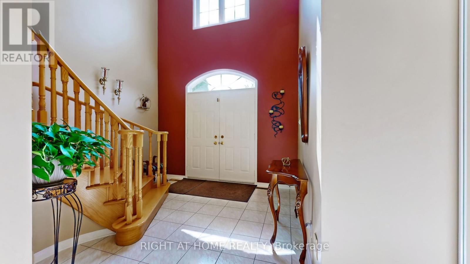Property at 102 MULLIS CRESCENT image 2