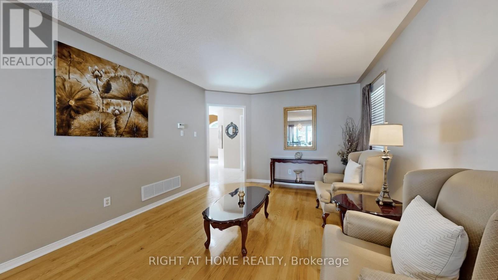 Property at 102 MULLIS CRESCENT image 5