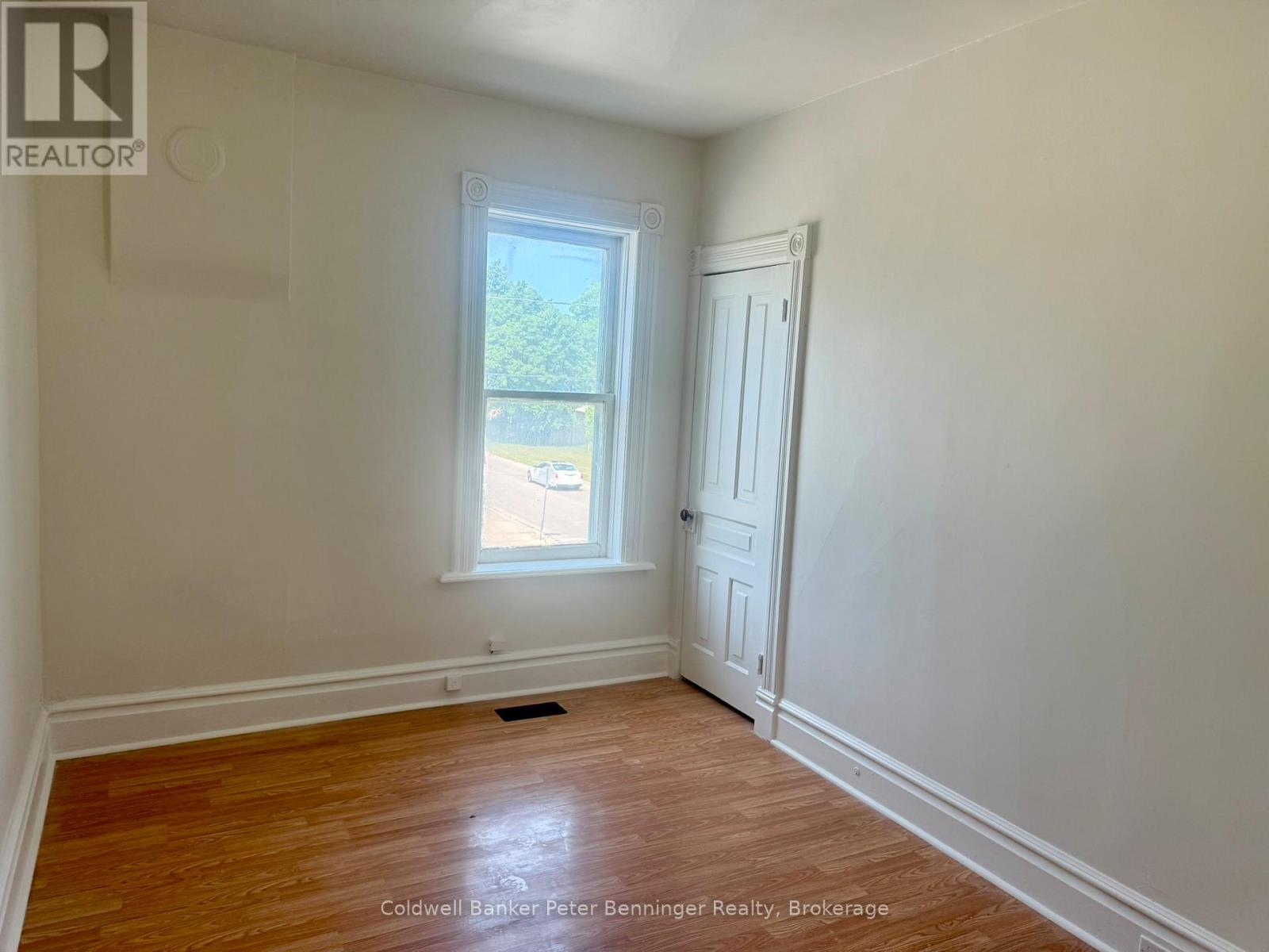493/495 11th Avenue, Hanover, Ontario  N4N 2S2 - Photo 26 - X12268261