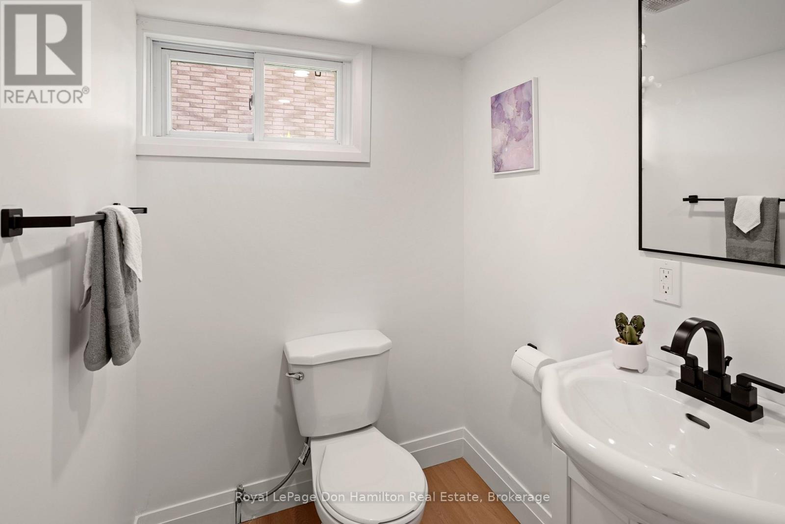 1642 Mardell Street, London East, Ontario  N5V 1X4 - Photo 42 - X12268303