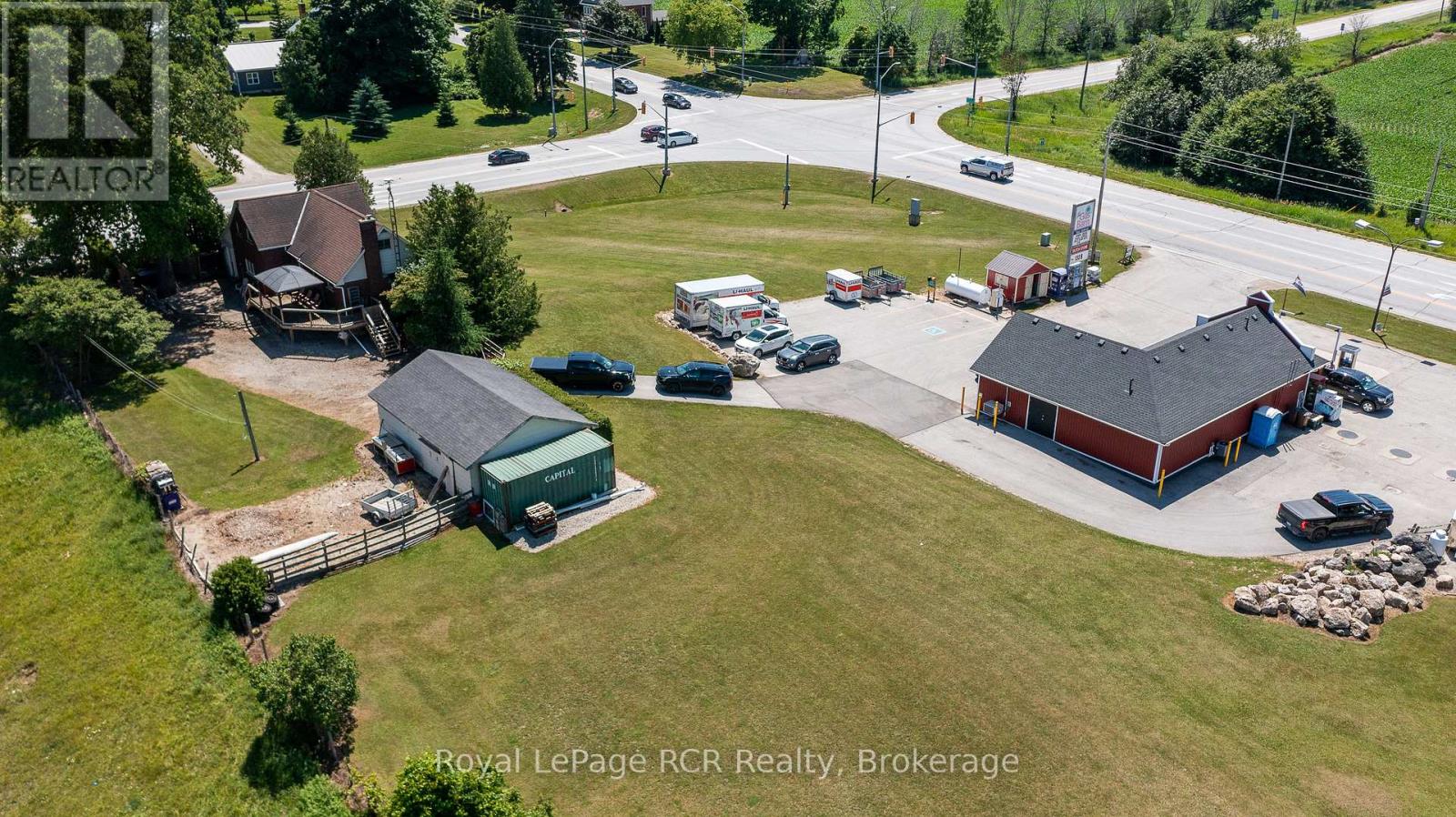 177569 Grey Rd 18 Road, Georgian Bluffs, Ontario  N4K 5N5 - Photo 8 - X12268326