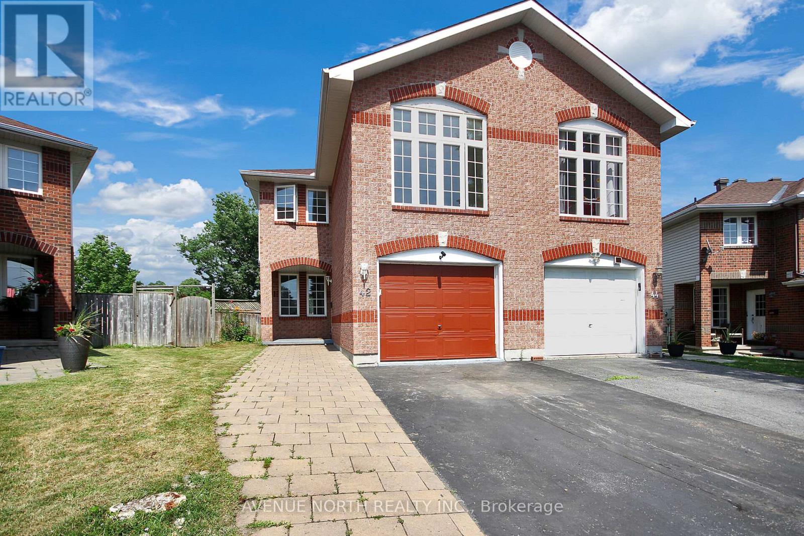 Property at 42 SPLINTER CRESCENT image 2