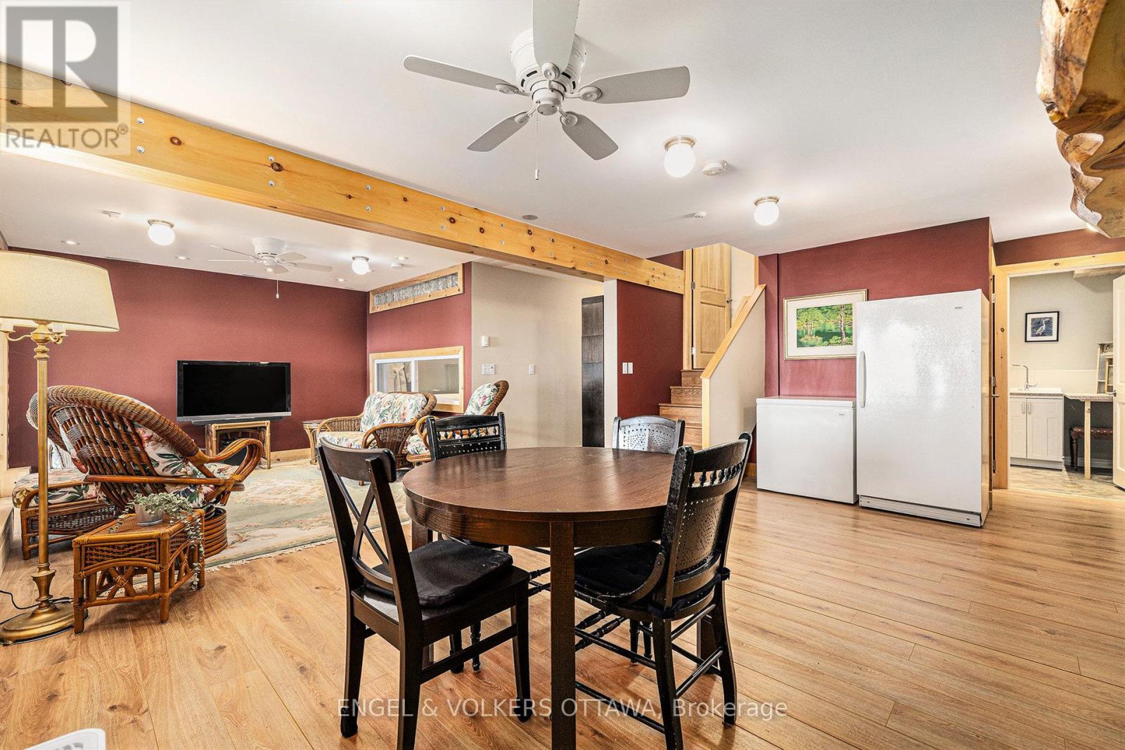631 Golden Lyn Way, Bonnechere Valley, Ontario  K0J 1X0 - Photo 25 - X12268344