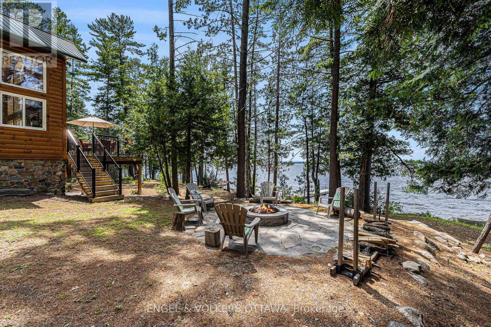 631 Golden Lyn Way, Bonnechere Valley, Ontario  K0J 1X0 - Photo 35 - X12268344