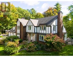 11 PARK TRAIL, Springwater, Ontario
