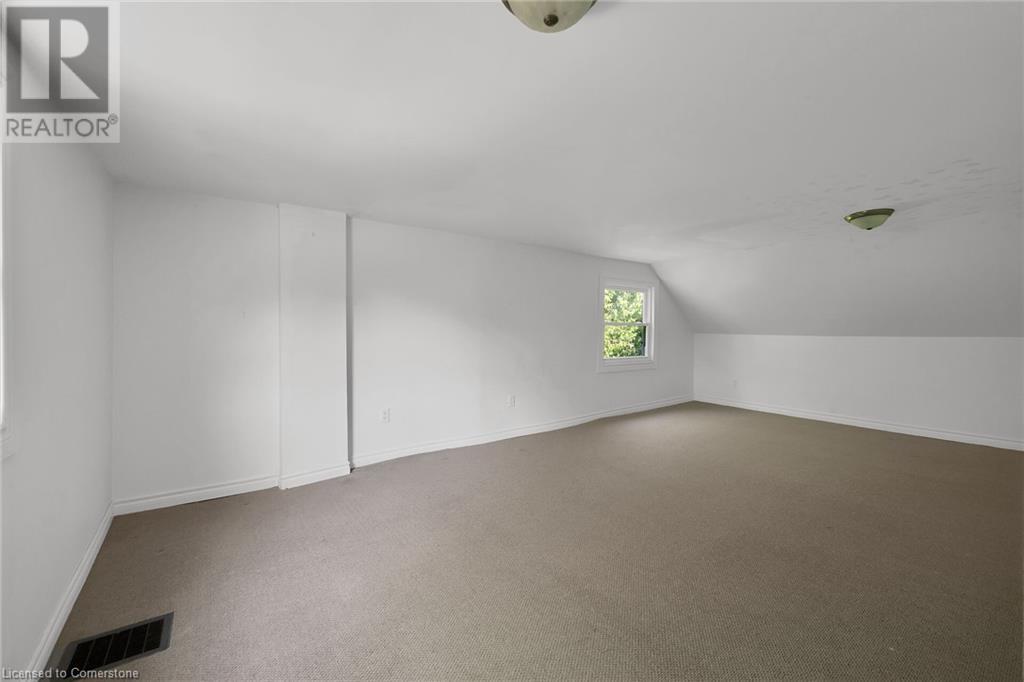 126 Mountain Road, Grimsby, Ontario  L3M 4E7 - Photo 18 - 40748749