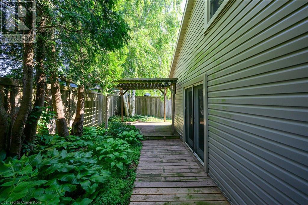 126 Mountain Road, Grimsby, Ontario  L3M 4E7 - Photo 24 - 40748749