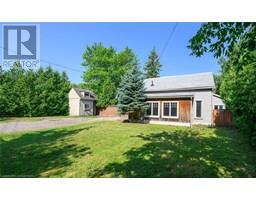 126 MOUNTAIN Road, Grimsby, Ontario
