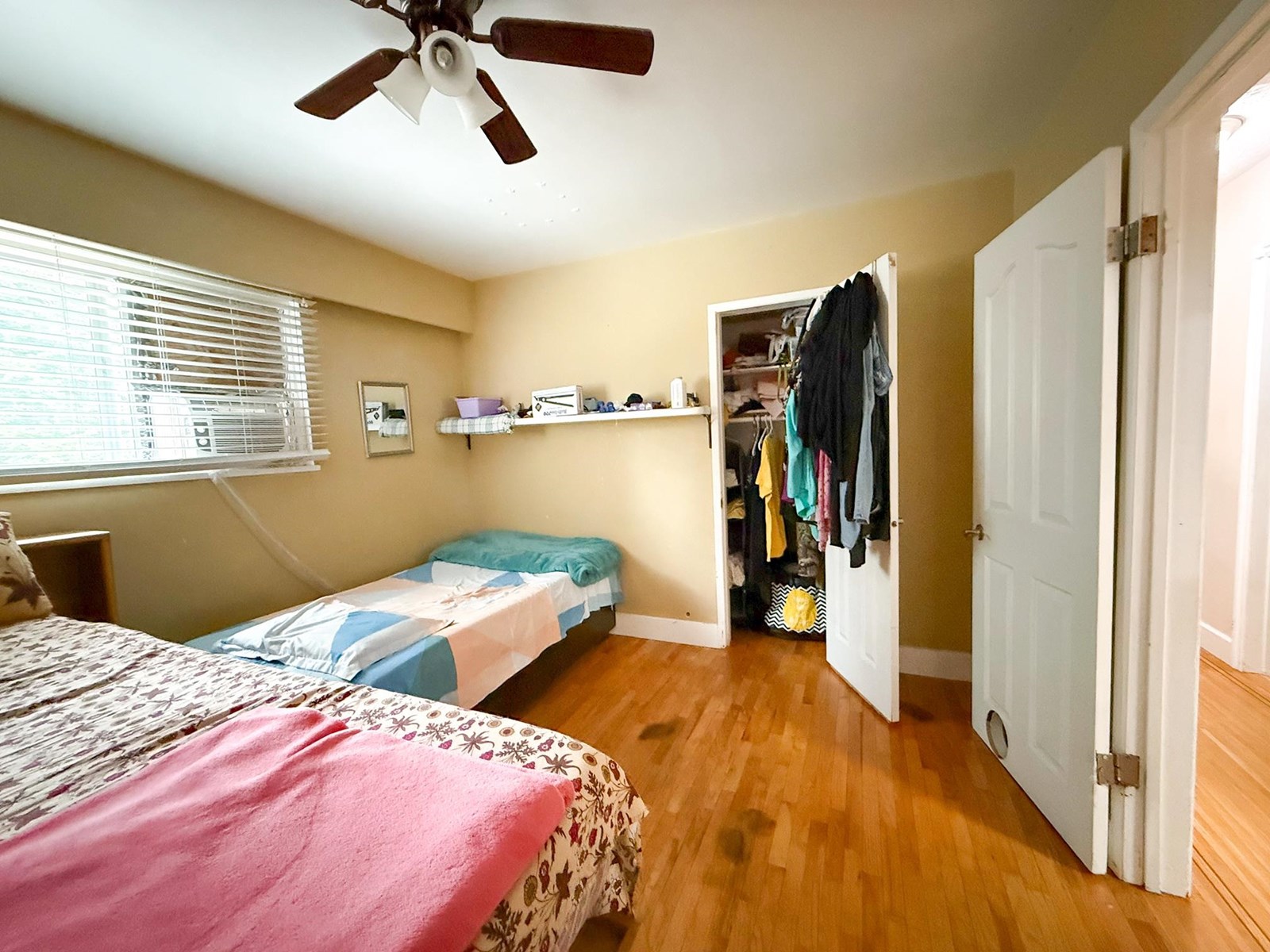 Property at 10478 155A STREET image 5