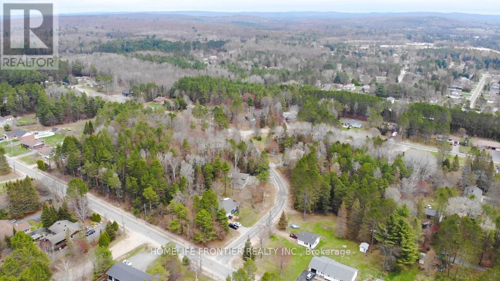 18 Murray Street, Sundridge, Ontario  P0A 1Z0 - Photo 46 - X12268134