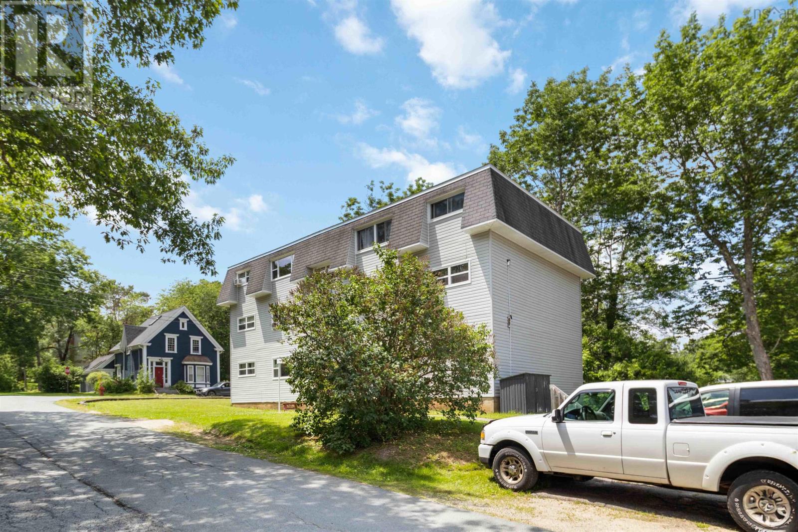 68 Spruce Street, Mahone Bay, Nova Scotia  B0J 2E0 - Photo 7 - 202516867