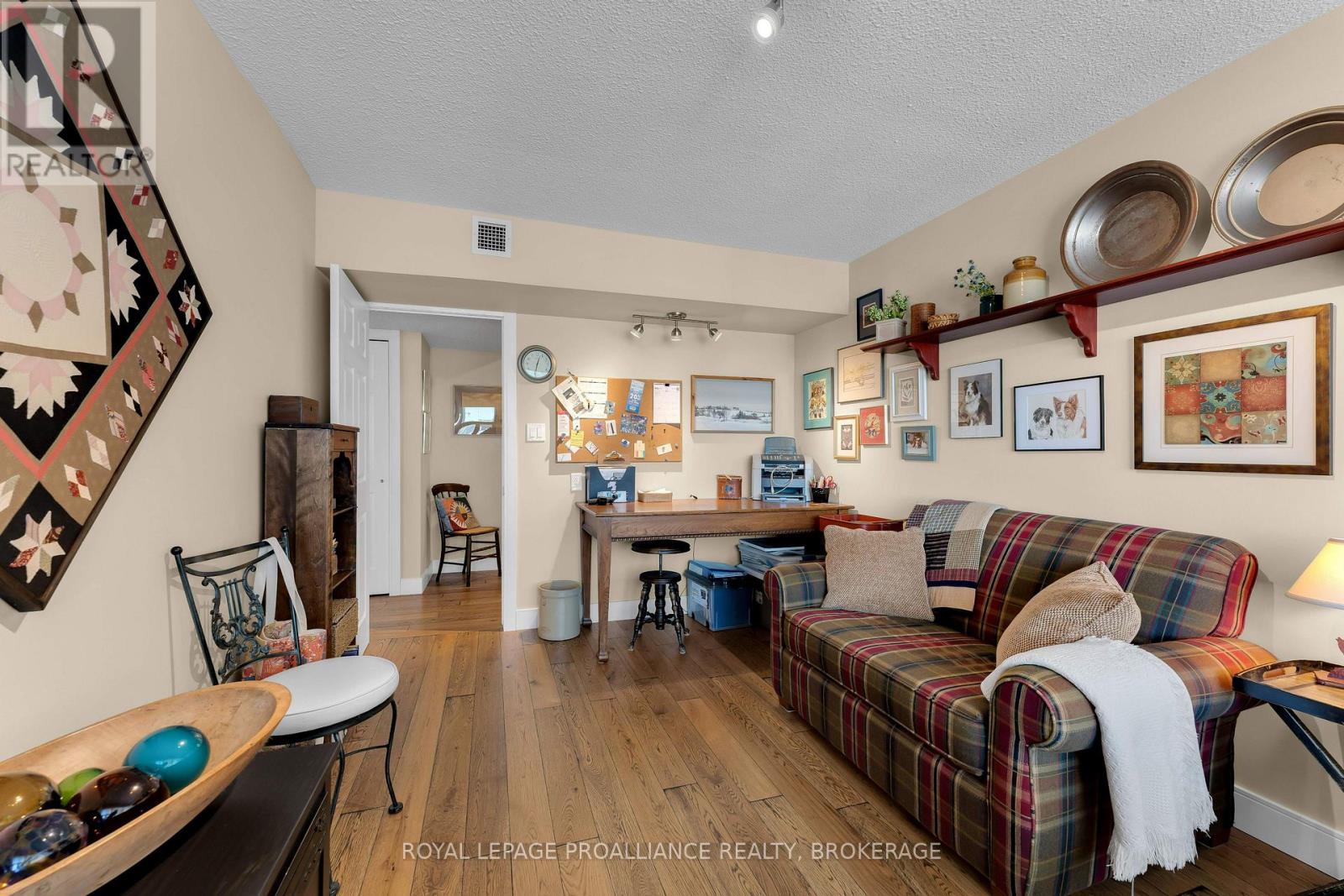1205 - 185 Ontario Street, Kingston, Ontario  K7L 2Y7 - Photo 29 - X12268355