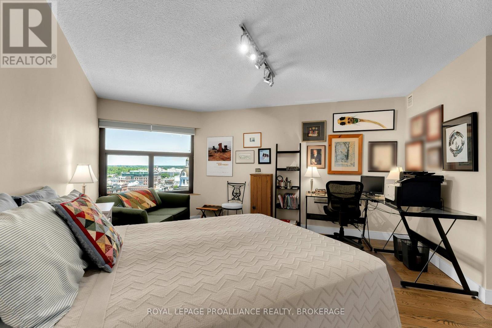 1205 - 185 Ontario Street, Kingston, Ontario  K7L 2Y7 - Photo 39 - X12268355