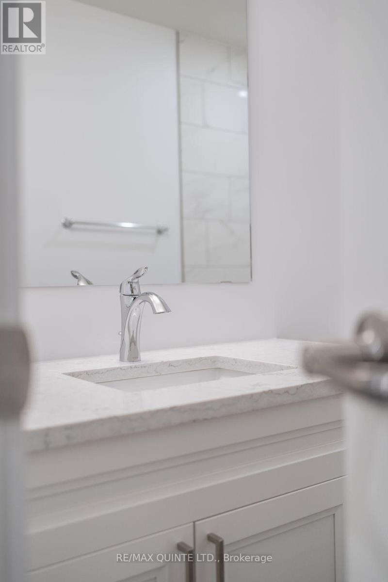 306 - 17 Cleave Avenue, Prince Edward County, Ontario K0K 2T0 - Photo 23 - X12268400