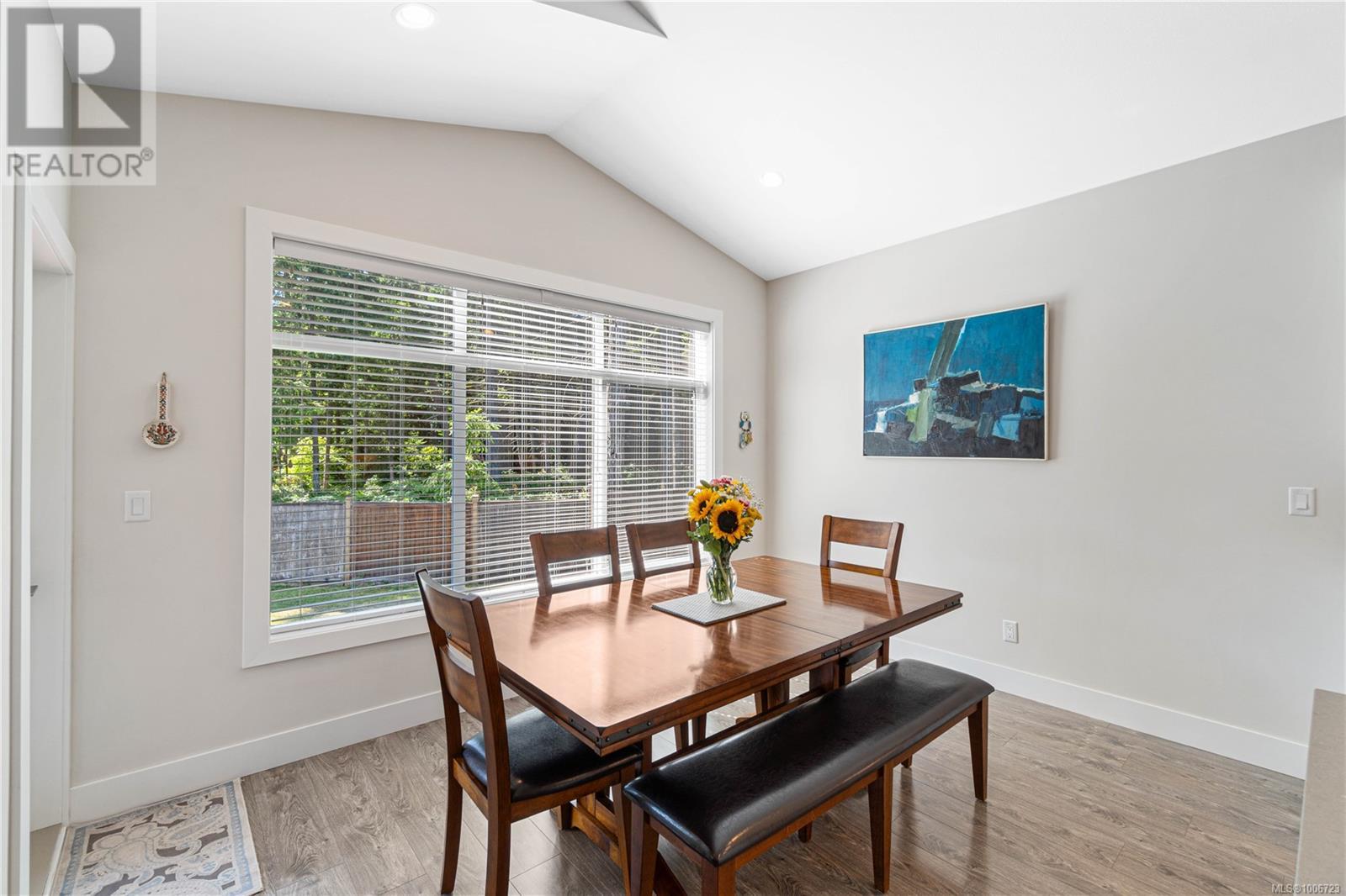 Property at 509 Waterwood Pl image 3