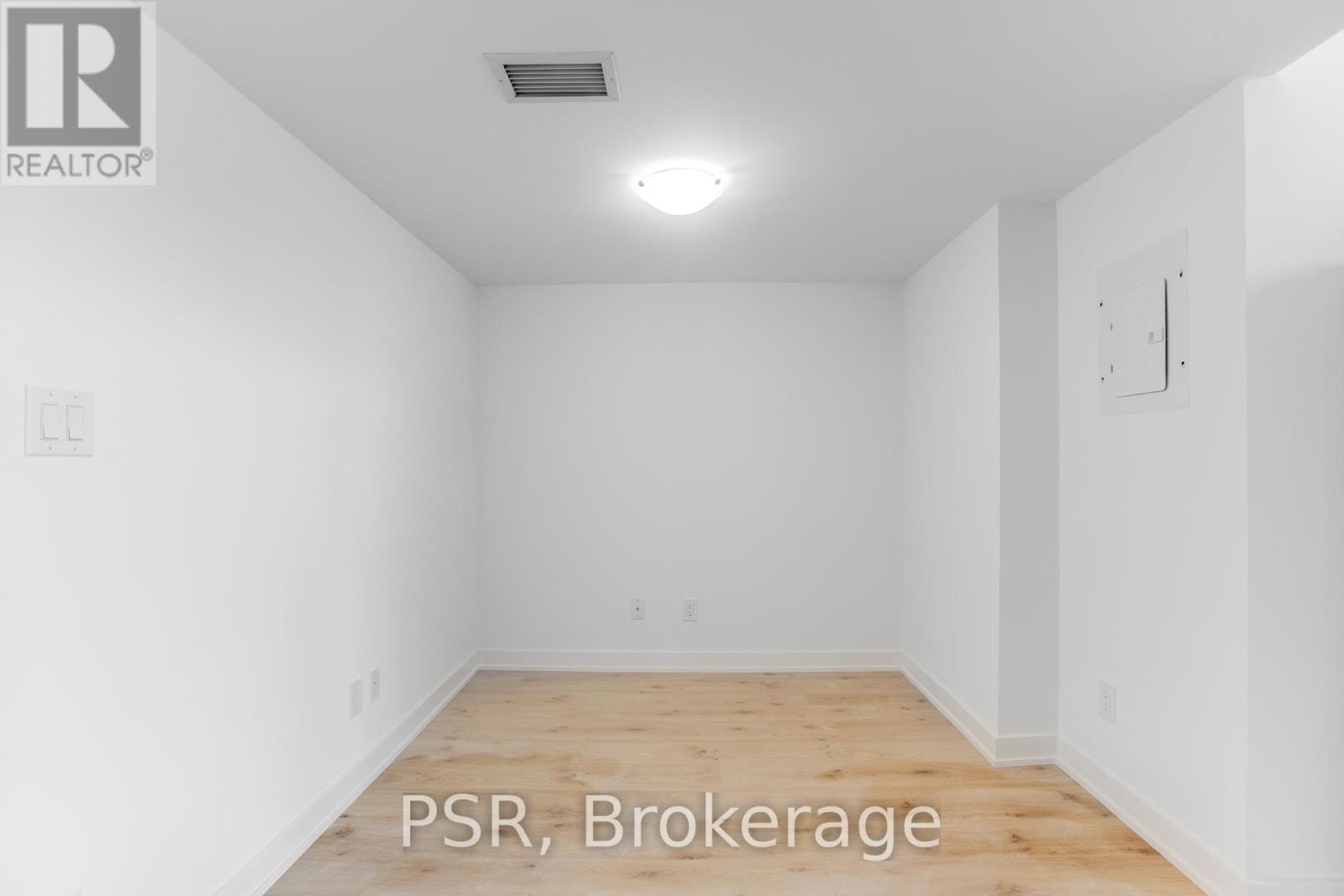 Th105 - 2799 Kingston Road, Toronto, Ontario  M1M 1N1 - Photo 13 - E12268181