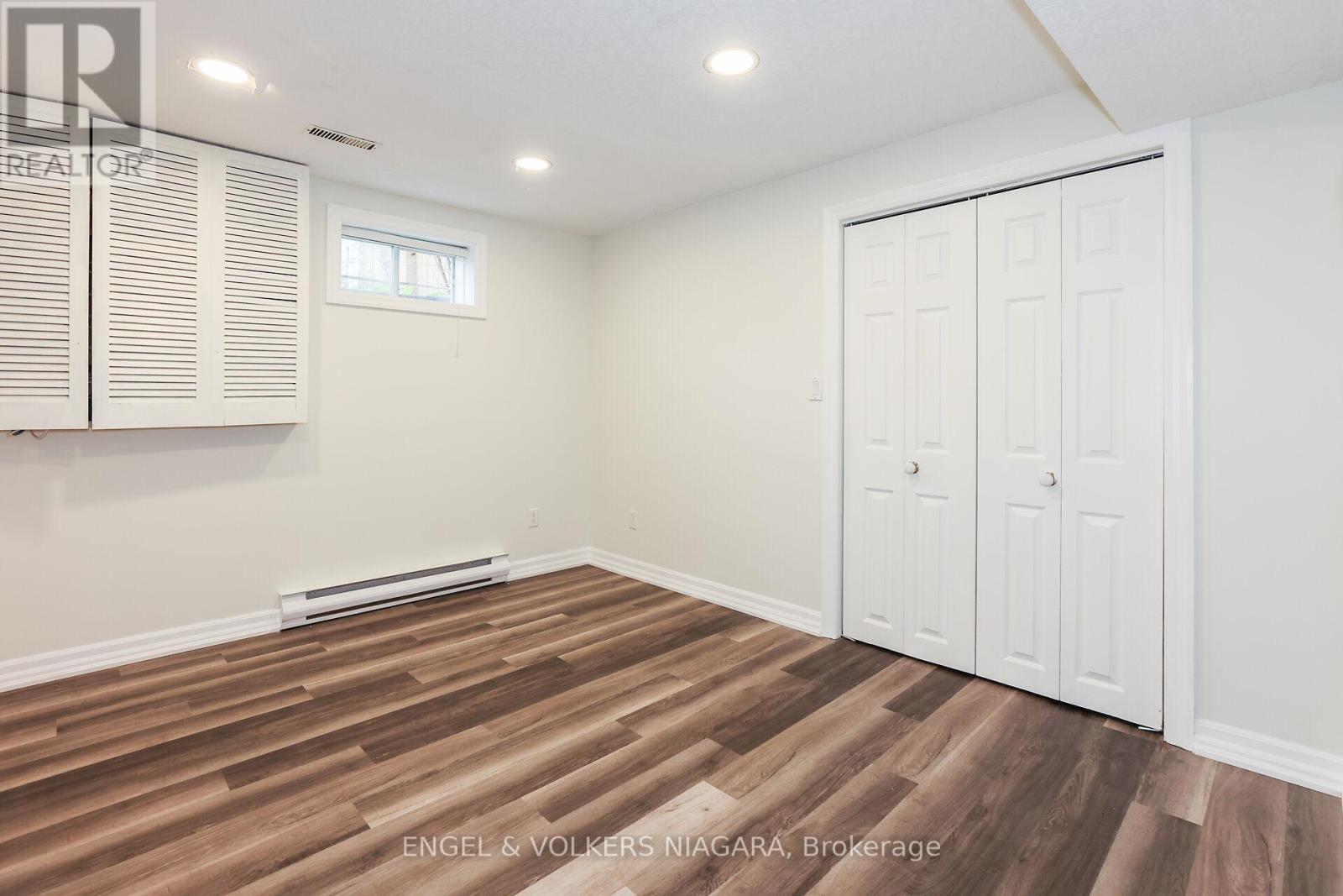 624 Simcoe Street, Niagara-On-The-Lake (Town), Ontario  L0S 1J0 - Photo 35 - X12268366