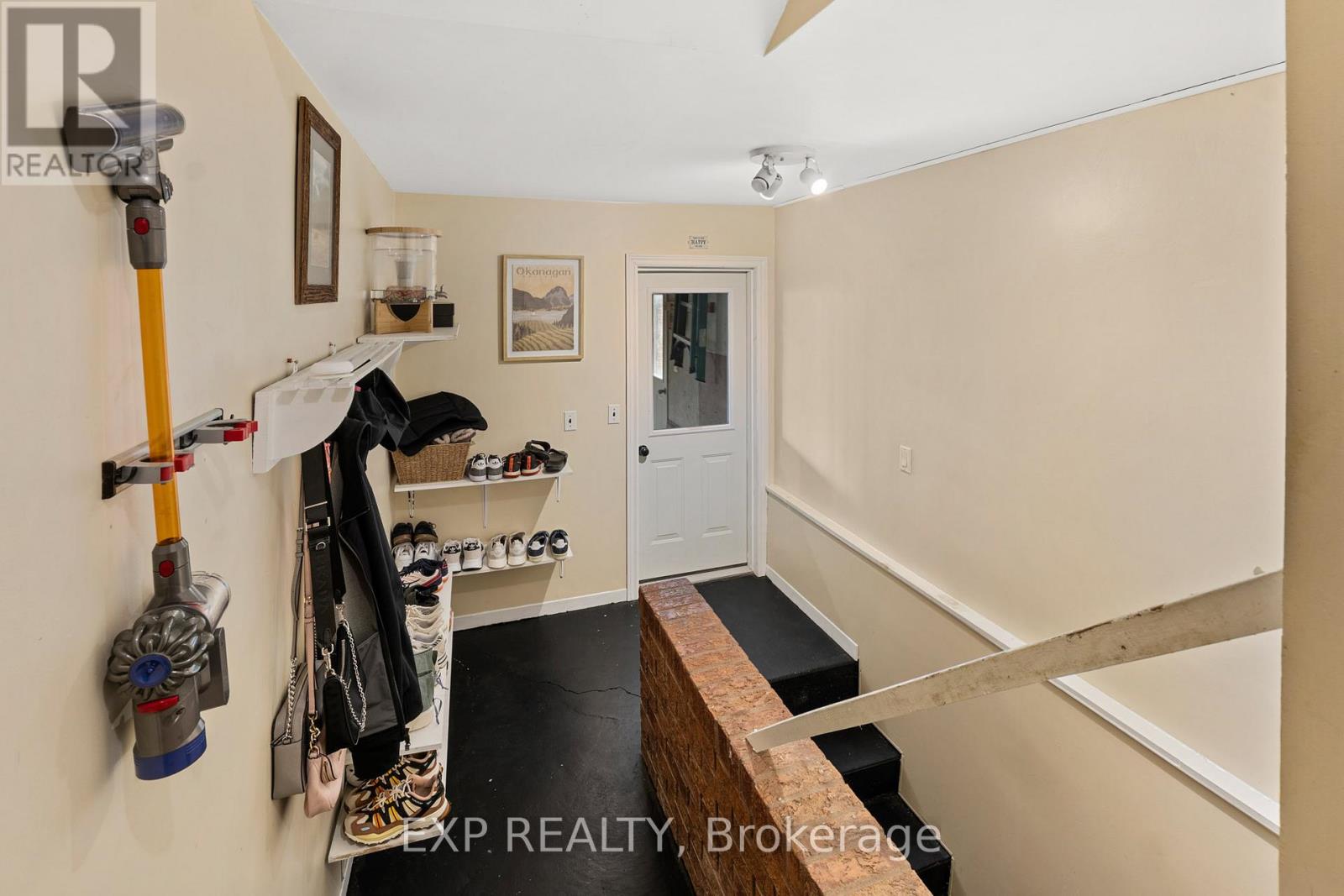 21419 Outred Road, Wainfleet, Ontario  L3K 5V4 - Photo 18 - X12268386