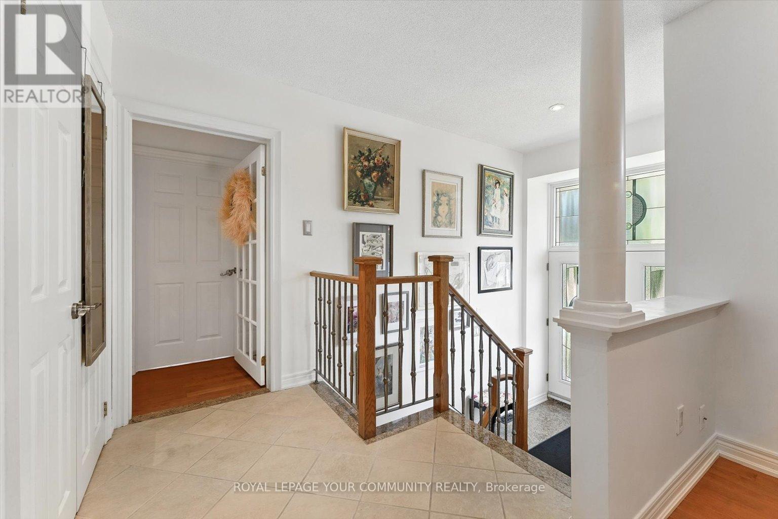 Property at 19 WELLER CRESCENT image 3
