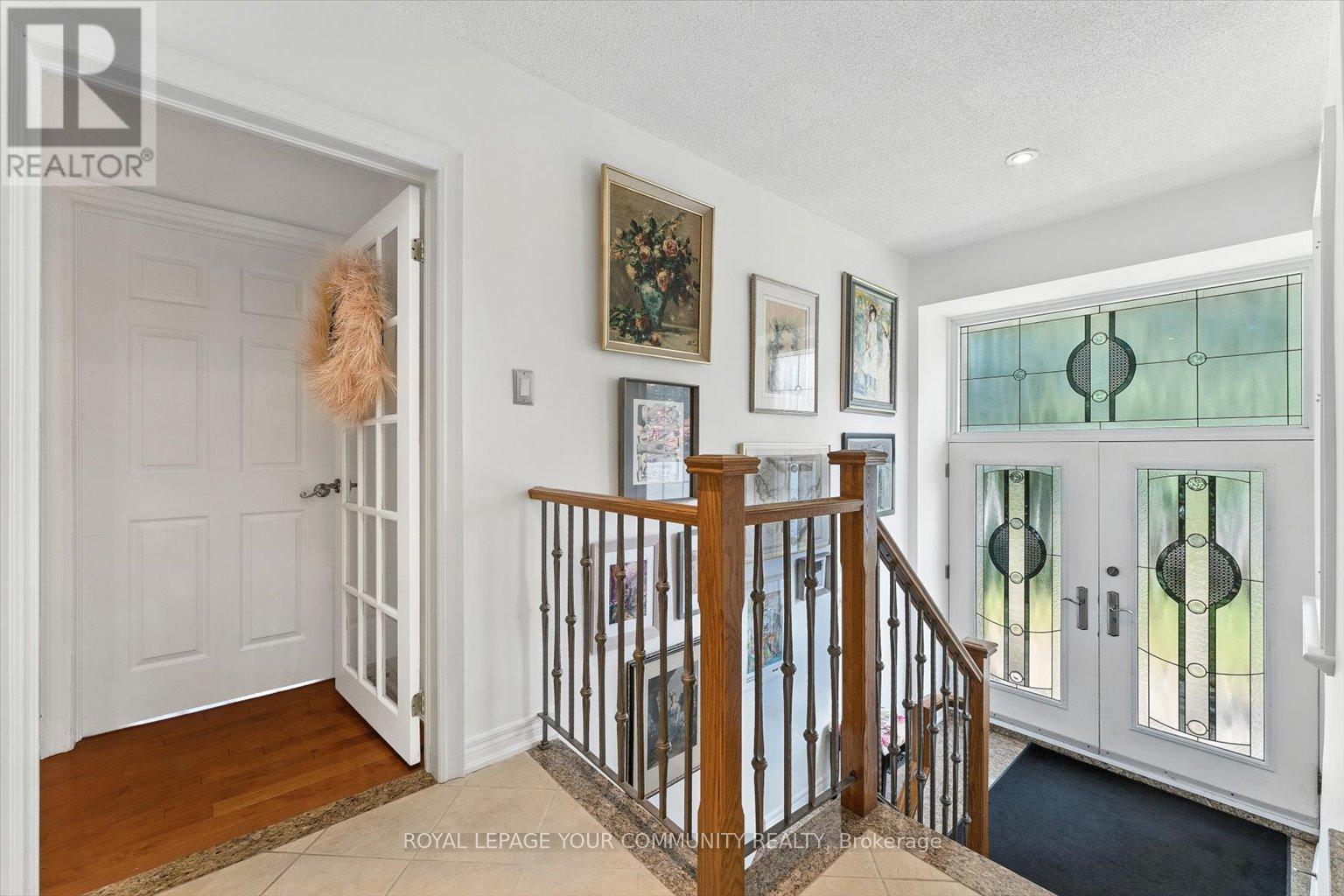 Property at 19 WELLER CRESCENT image 4