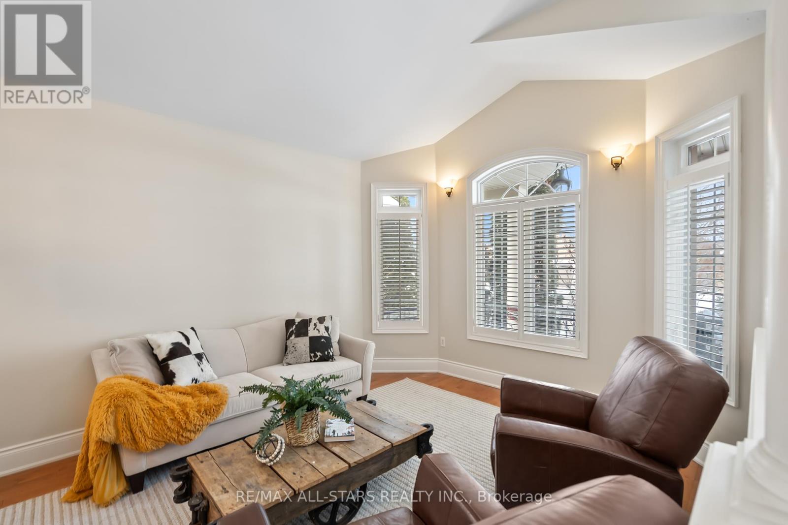 10 Sunrise Ridge Trail, Whitchurch-Stouffville, Ontario  L4A 0C9 - Photo 6 - N12268265