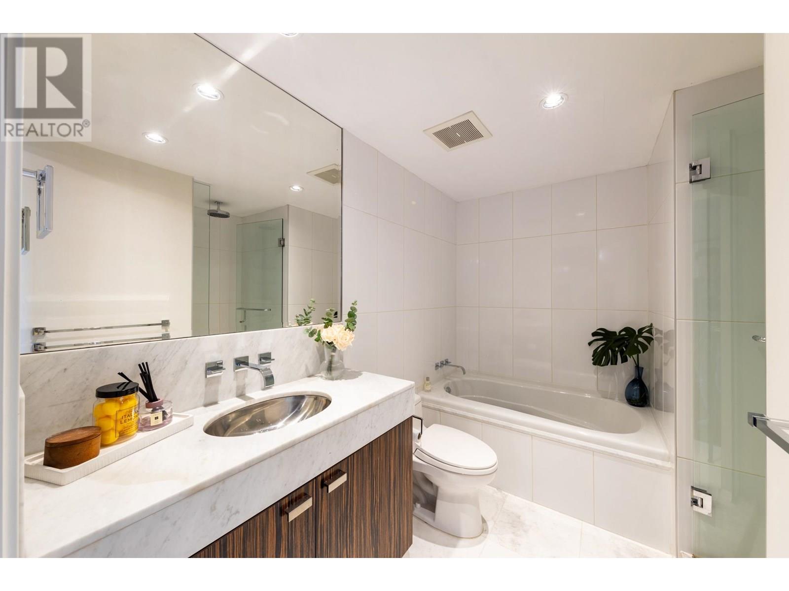 2005 788 Richards Street, Vancouver, British Columbia  V6B 0C7 - Photo 30 - R3023783