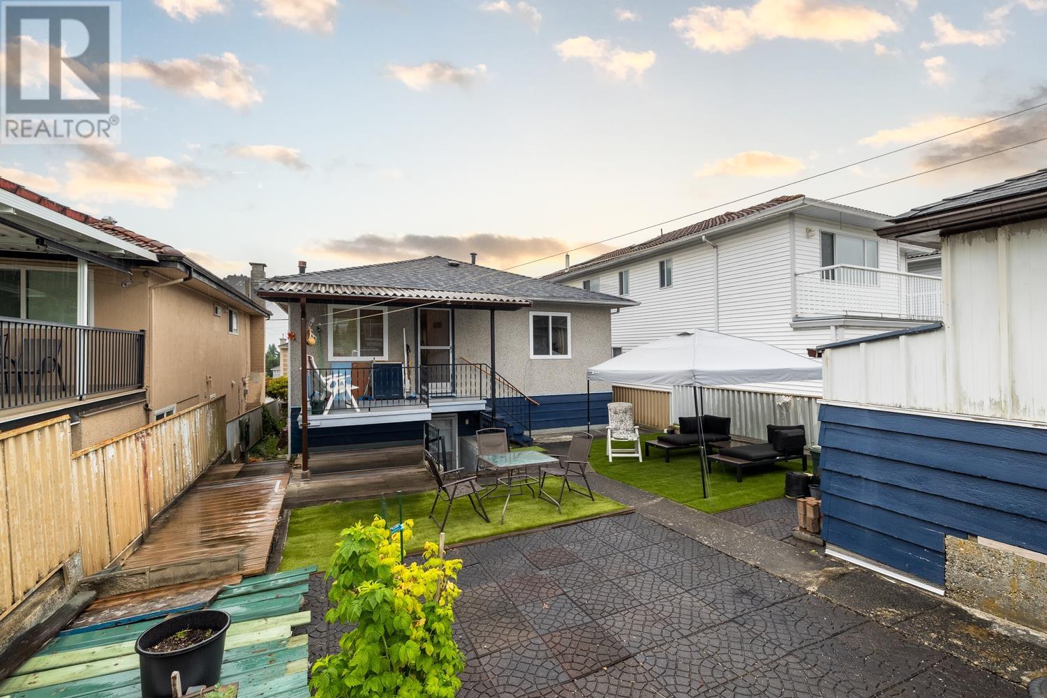 5679 Clinton Street, Burnaby, British Columbia  V5J 2M2 - Photo 13 - R3023754