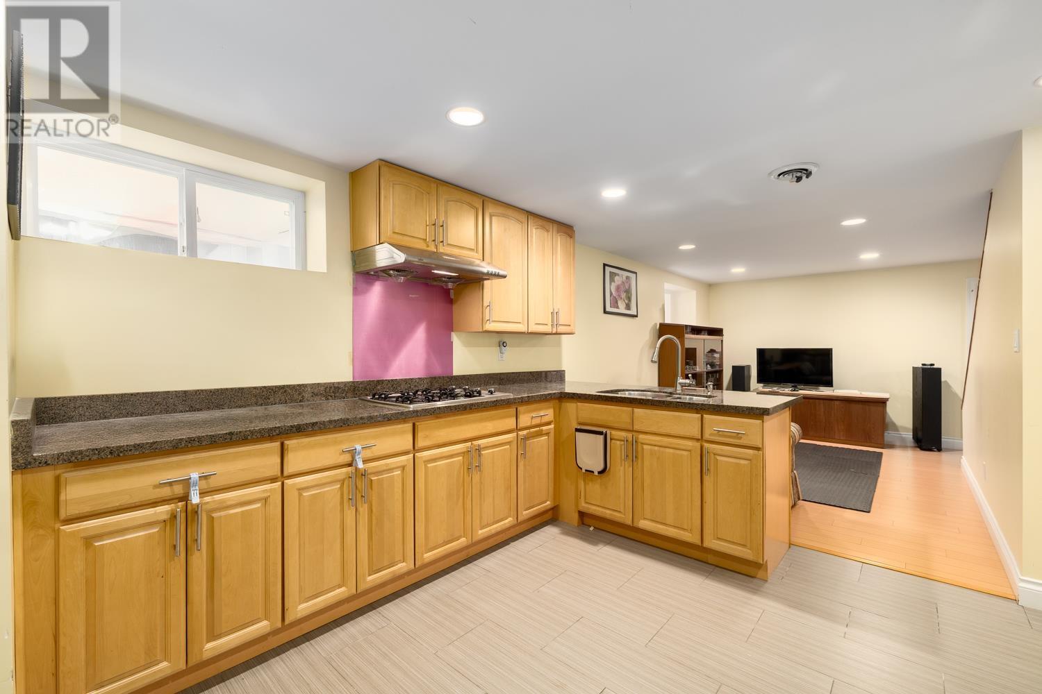 5679 Clinton Street, Burnaby, British Columbia  V5J 2M2 - Photo 19 - R3023754