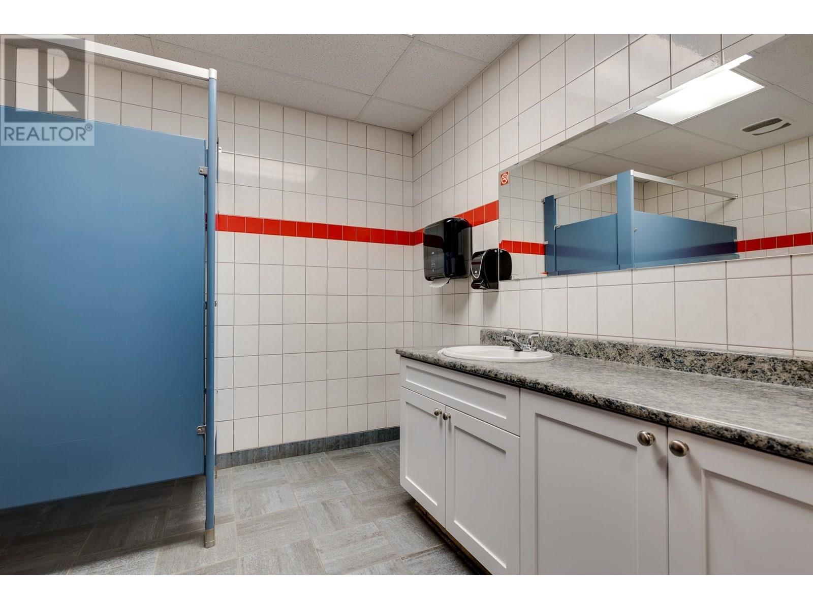 3900 Grumman Road, Prince George, British Columbia  V2N 4M6 - Photo 21 - C8070570