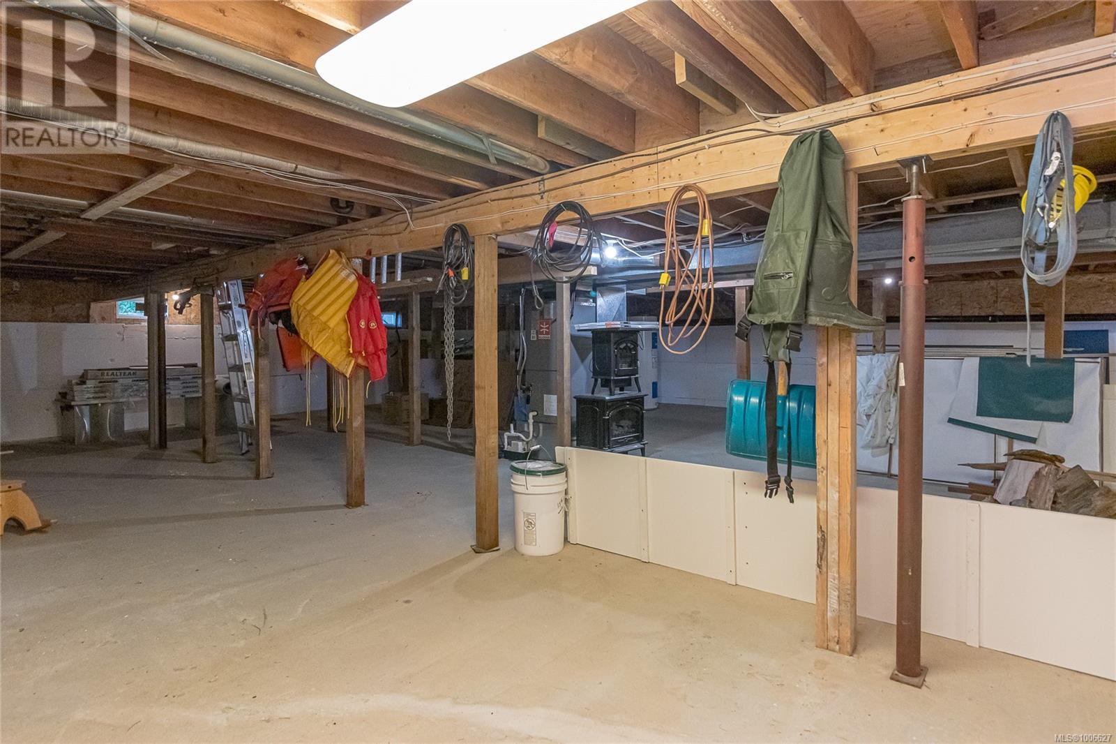 6655 Island Hwy W, Bowser, British Columbia  V0R 1G0 - Photo 57 - 1006627