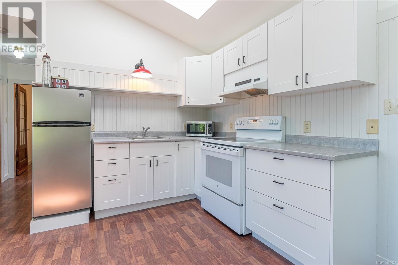 6655 Island Hwy W, Bowser, British Columbia  V0R 1G0 - Photo 66 - 1006627