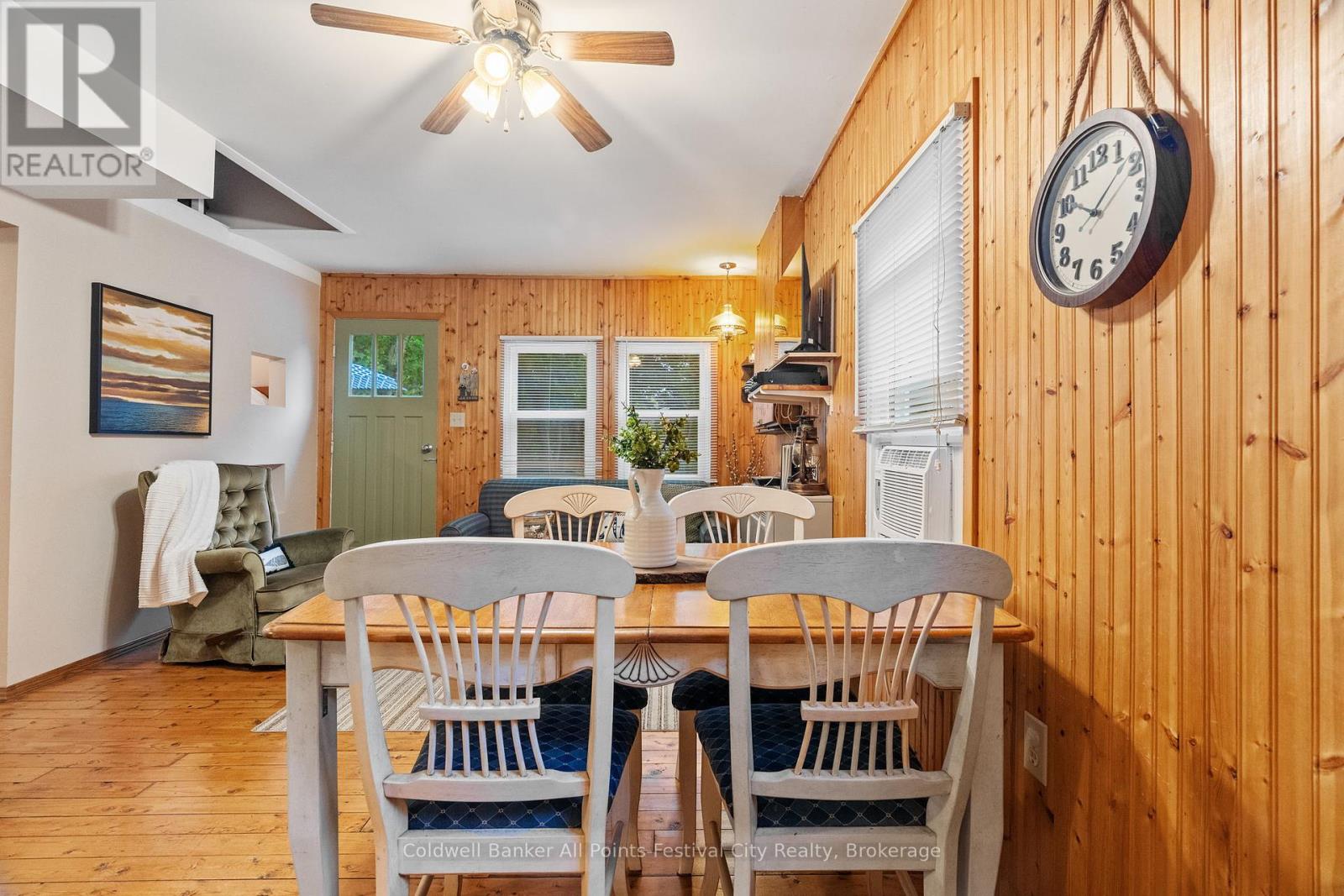 11 Melbourne Street, Ashfield-Colborne-Wawanosh, Ontario  N7A 3X9 - Photo 12 - X12268367