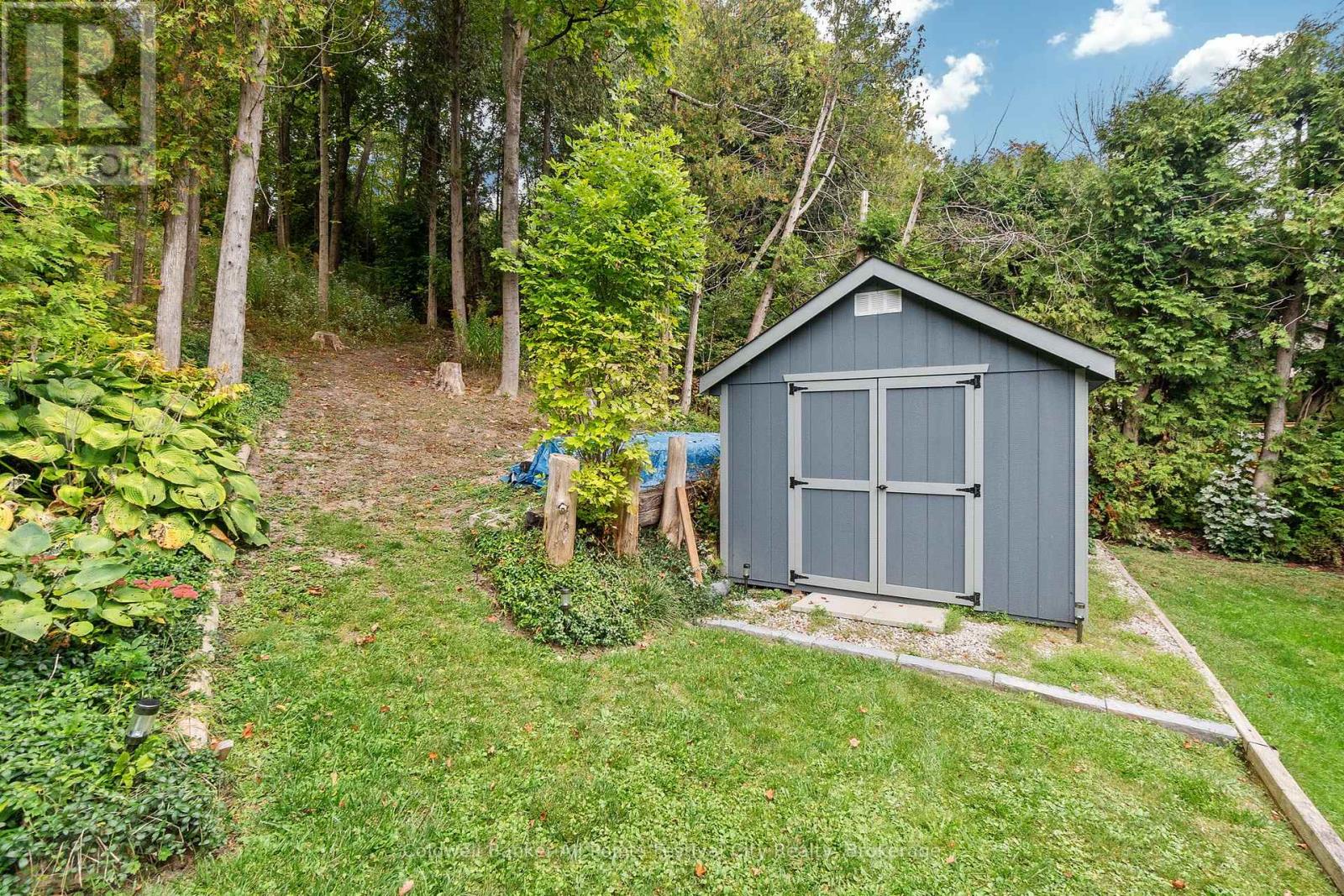 11 Melbourne Street, Ashfield-Colborne-Wawanosh, Ontario  N7A 3X9 - Photo 35 - X12268367