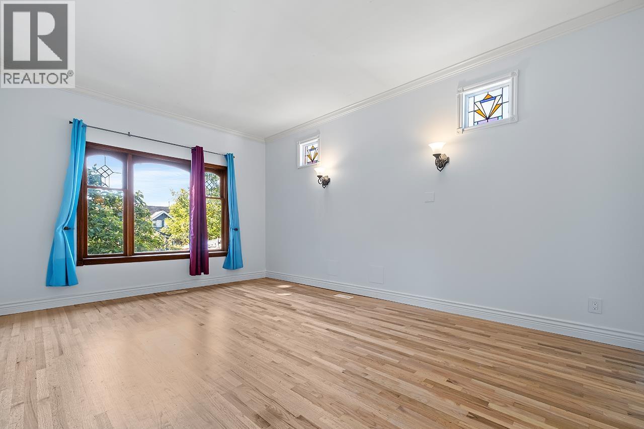 1027 Nanaimo Street, New Westminster, British Columbia  V3M 2E7 - Photo 5 - R3023724