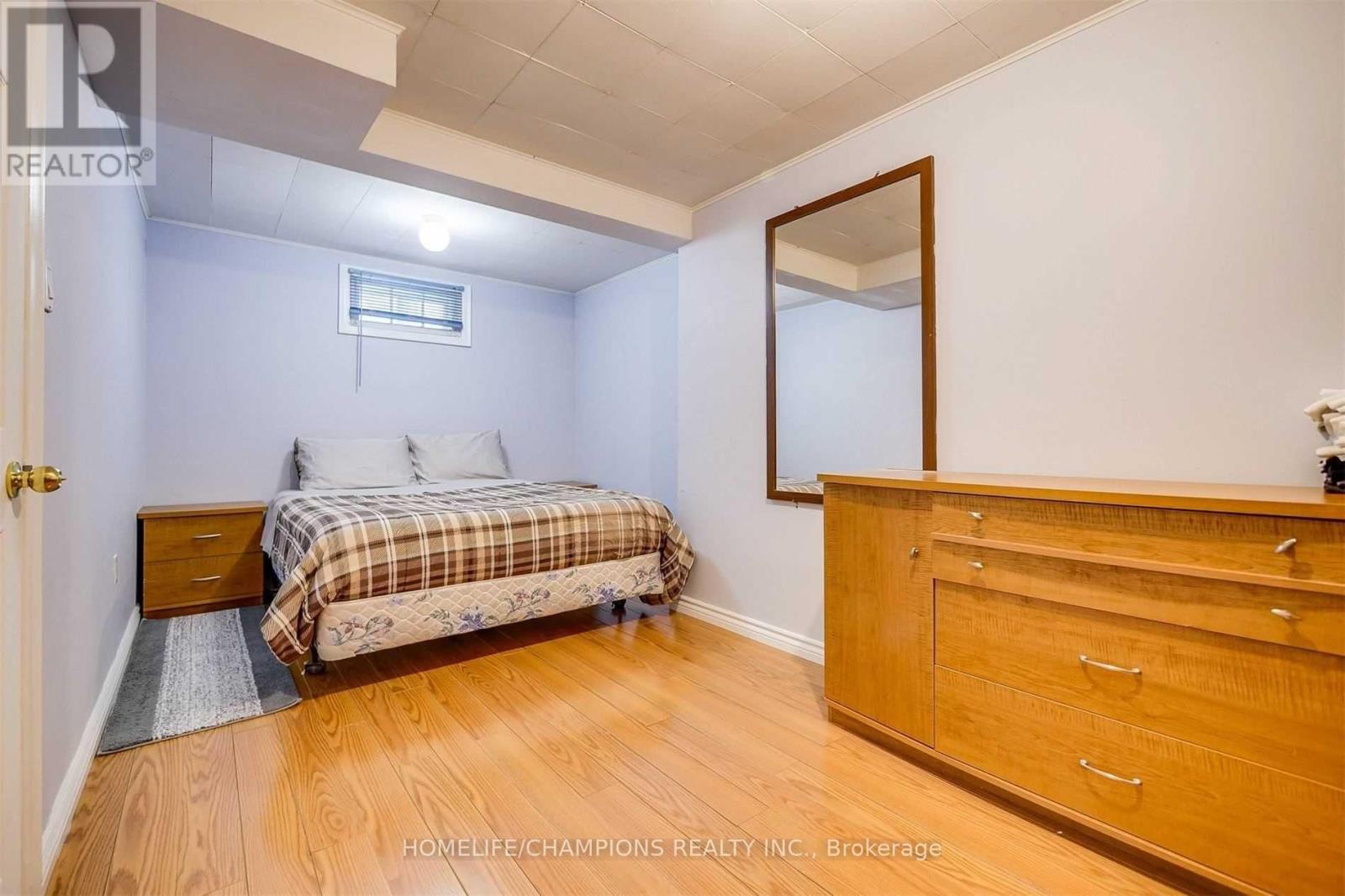 Bsmt 2 - 65 Whitburn Crescent, Toronto, Ontario  M3M 2S5 - Photo 8 - W12268288
