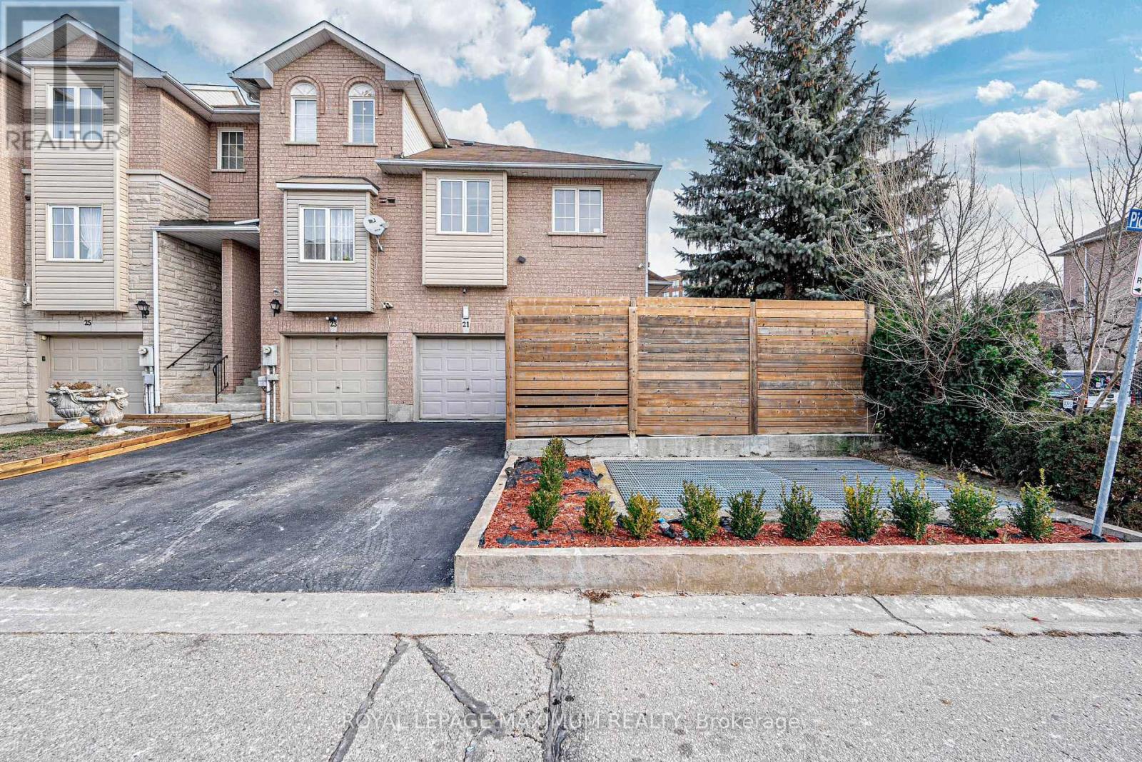 Property at 21 PIONEER AVENUE image 3