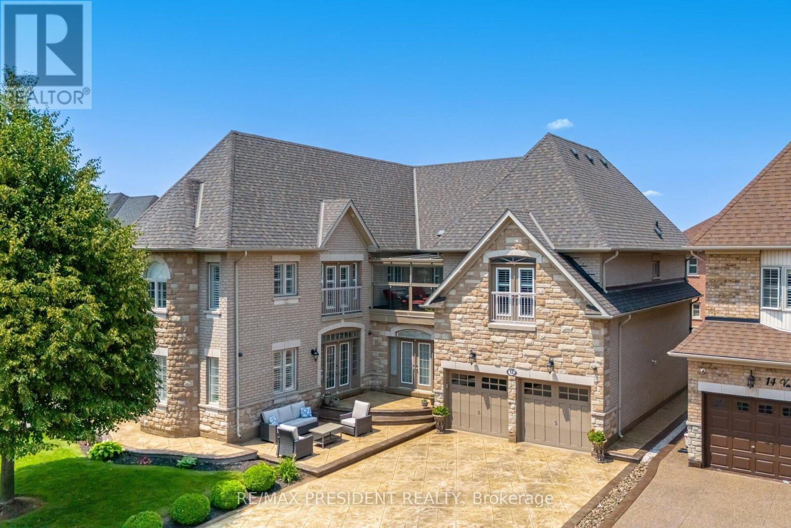 Property at 12 VALLEYRIDGE CRESCENT image 1