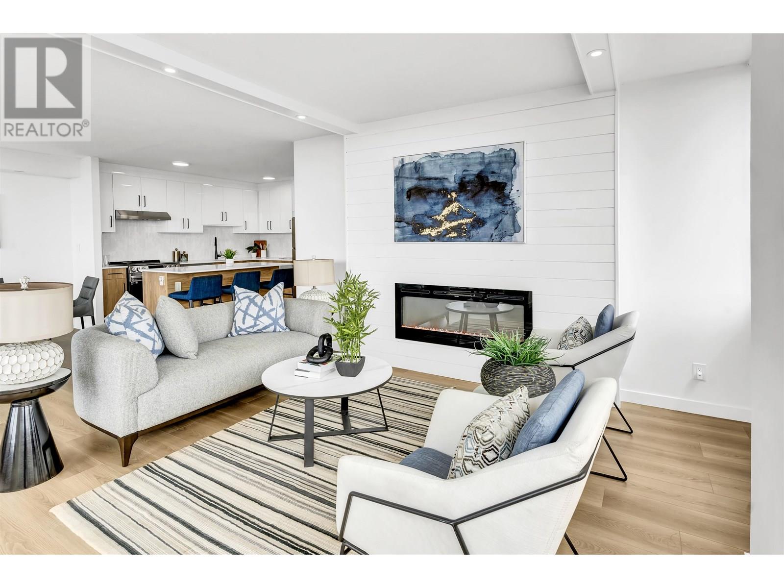 2003 6540 BURLINGTON AVENUE, Burnaby, British Columbia