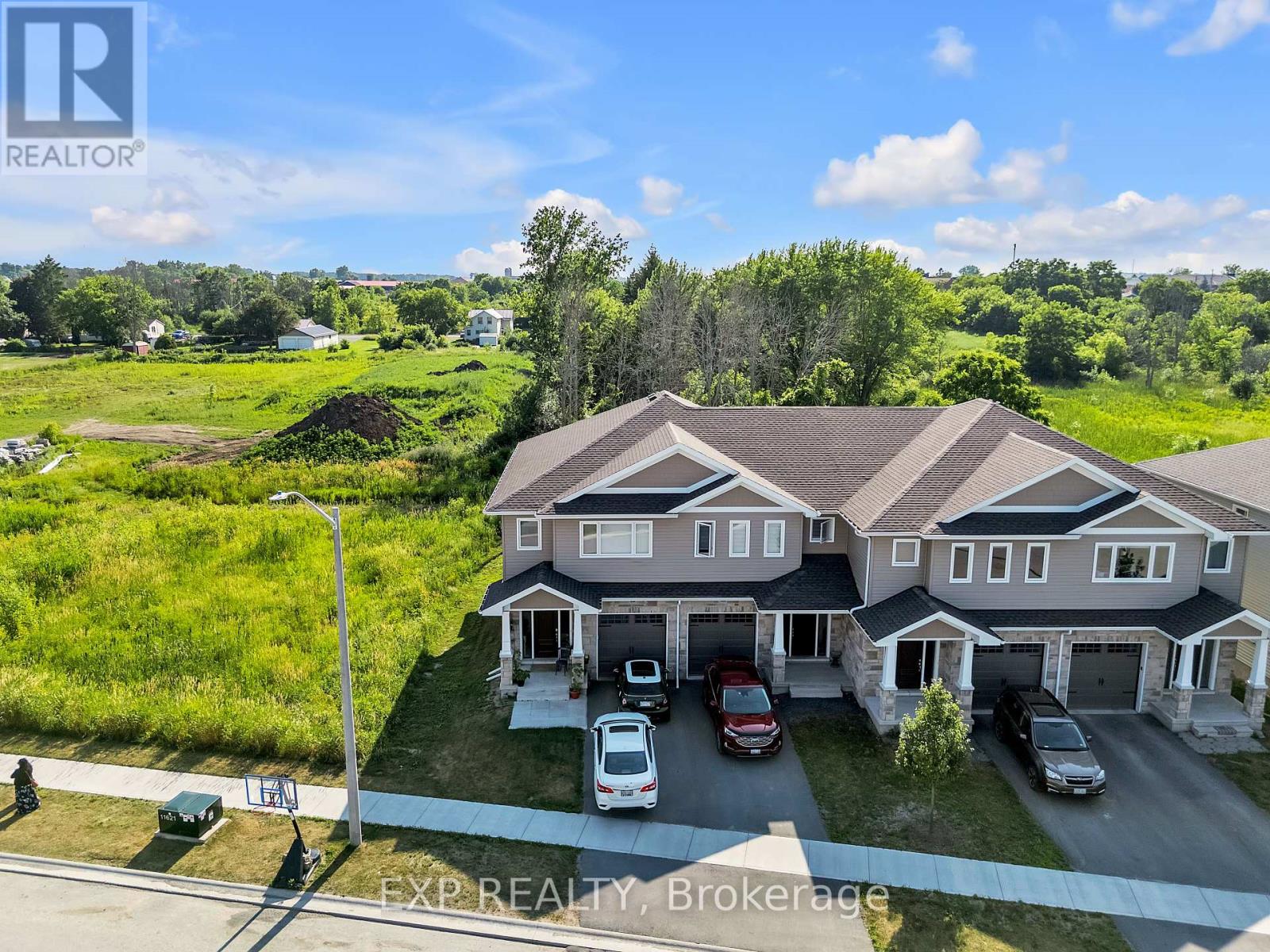 216 Heritage Park Drive, Greater Napanee, Ontario  K7R 3X8 - Photo 27 - X12268177
