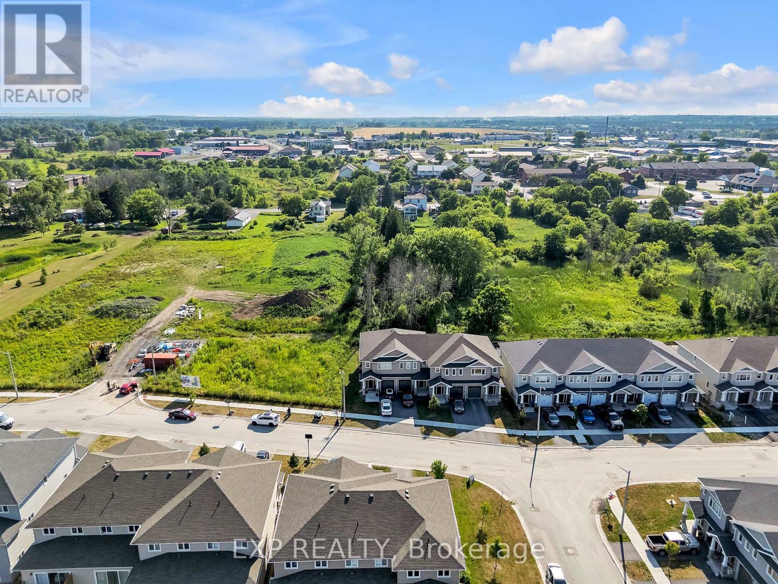 216 Heritage Park Drive, Greater Napanee, Ontario  K7R 3X8 - Photo 28 - X12268177
