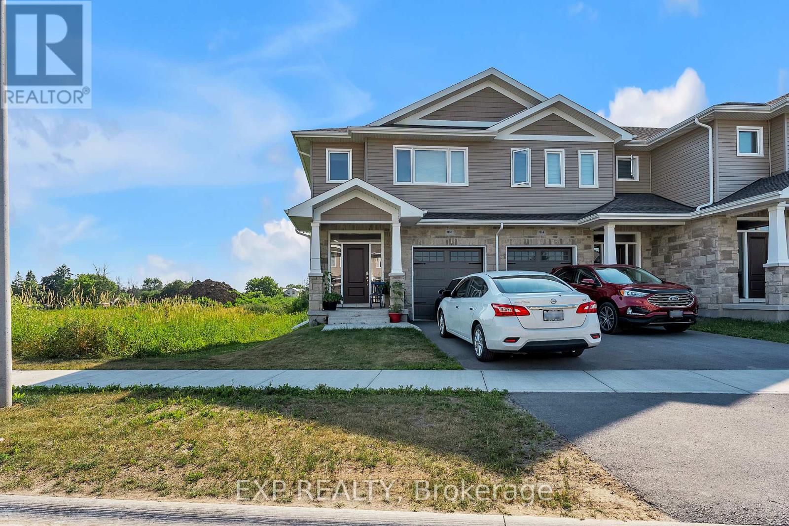 216 Heritage Park Drive, Greater Napanee, Ontario  K7R 3X8 - Photo 3 - X12268177