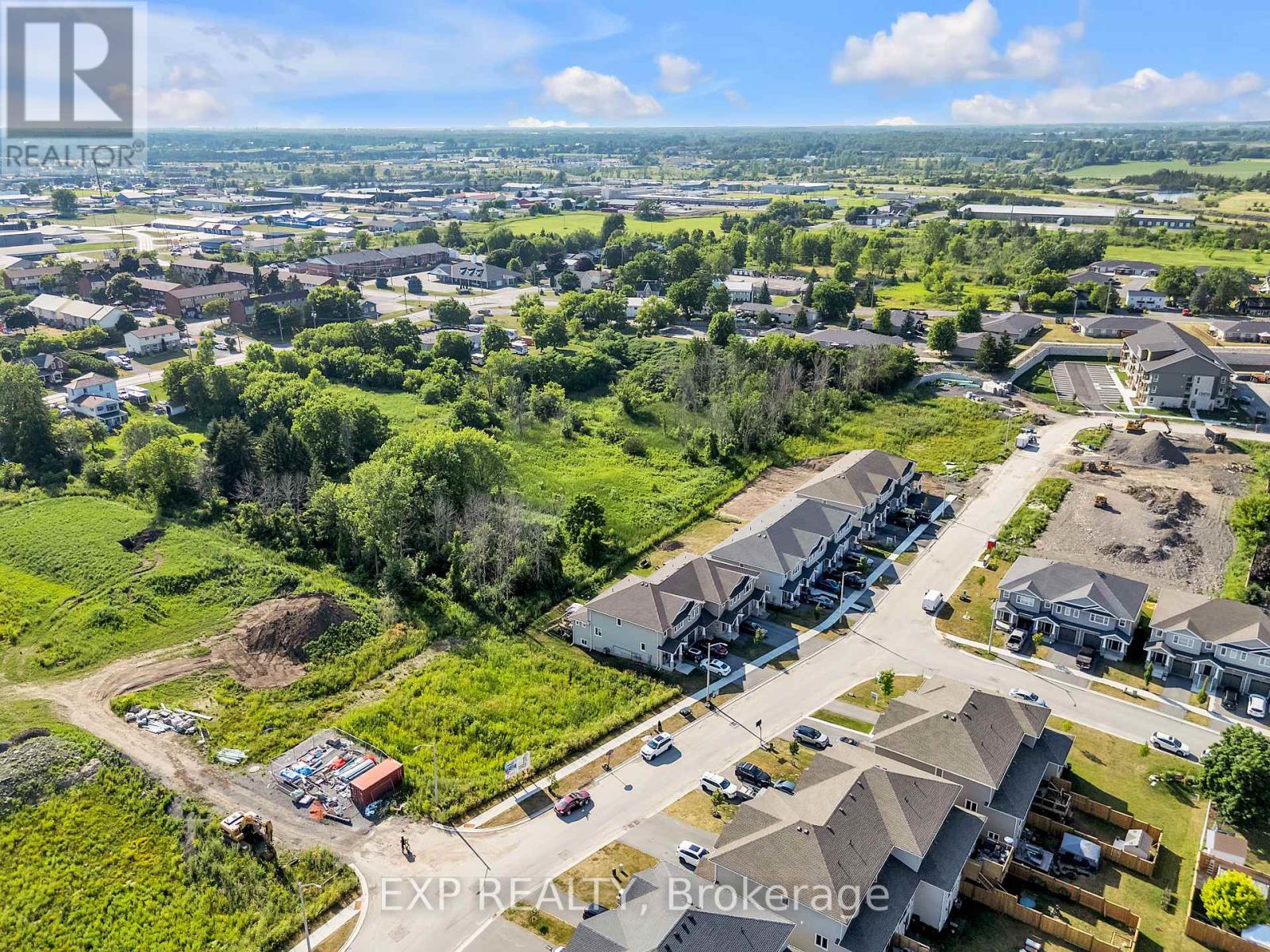 216 Heritage Park Drive, Greater Napanee, Ontario  K7R 3X8 - Photo 30 - X12268177