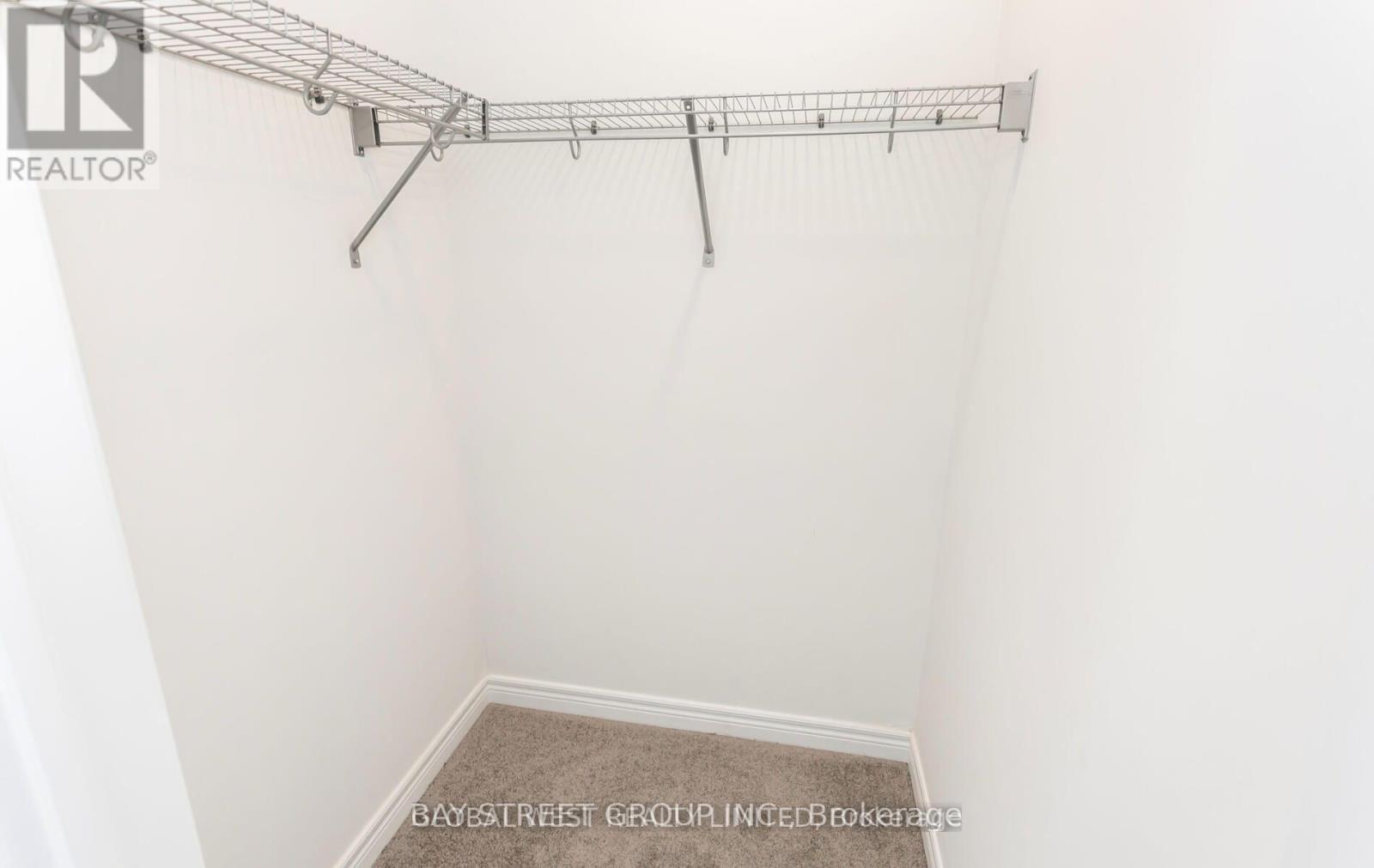 8 - 16 Reid Avenue, Hamilton, Ontario  L8H 0B5 - Photo 11 - X12268187