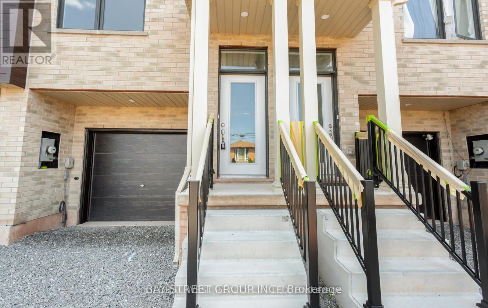 8 - 16 Reid Avenue, Hamilton, Ontario  L8H 0B5 - Photo 2 - X12268187