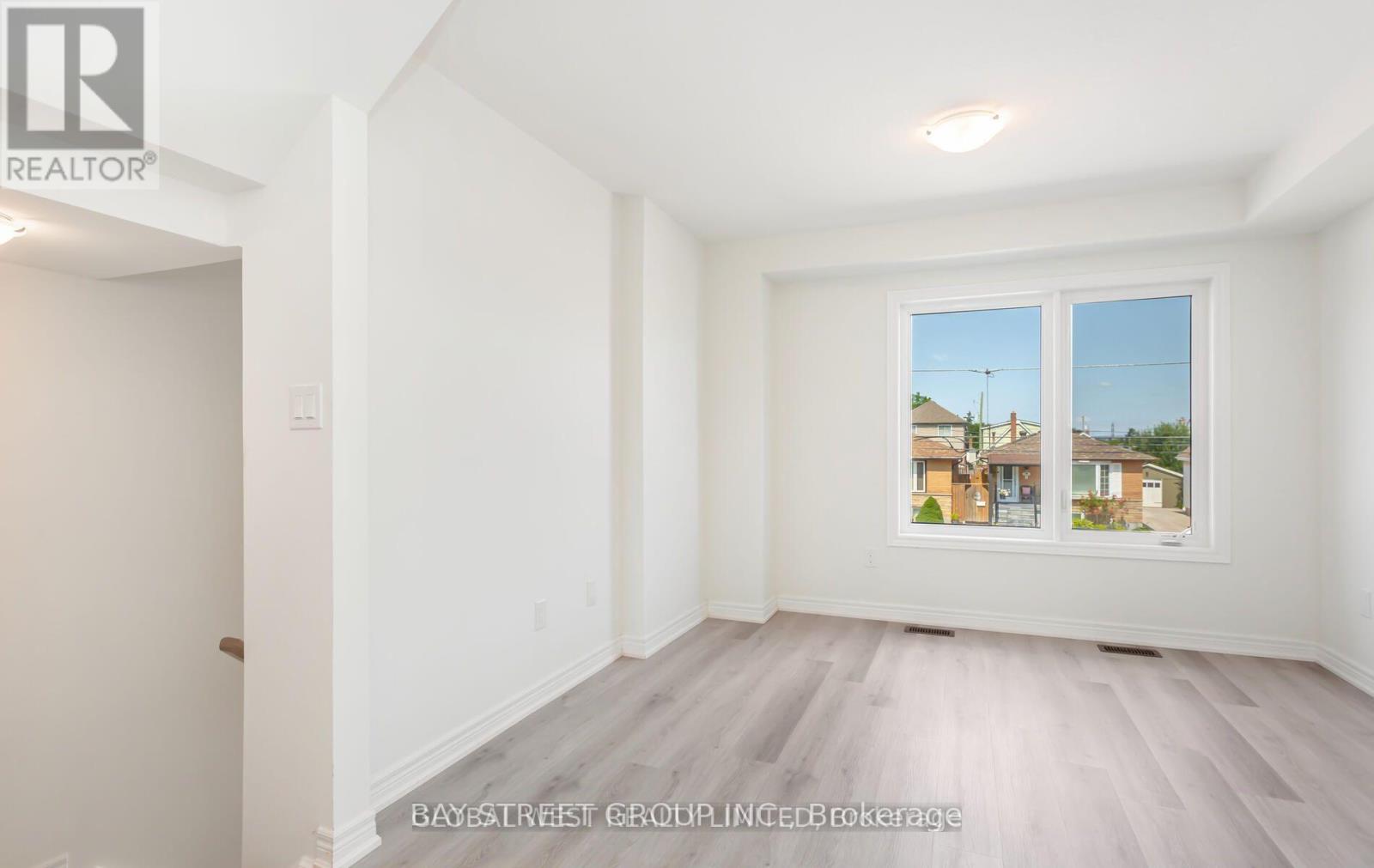 8 - 16 Reid Avenue, Hamilton, Ontario  L8H 0B5 - Photo 4 - X12268187