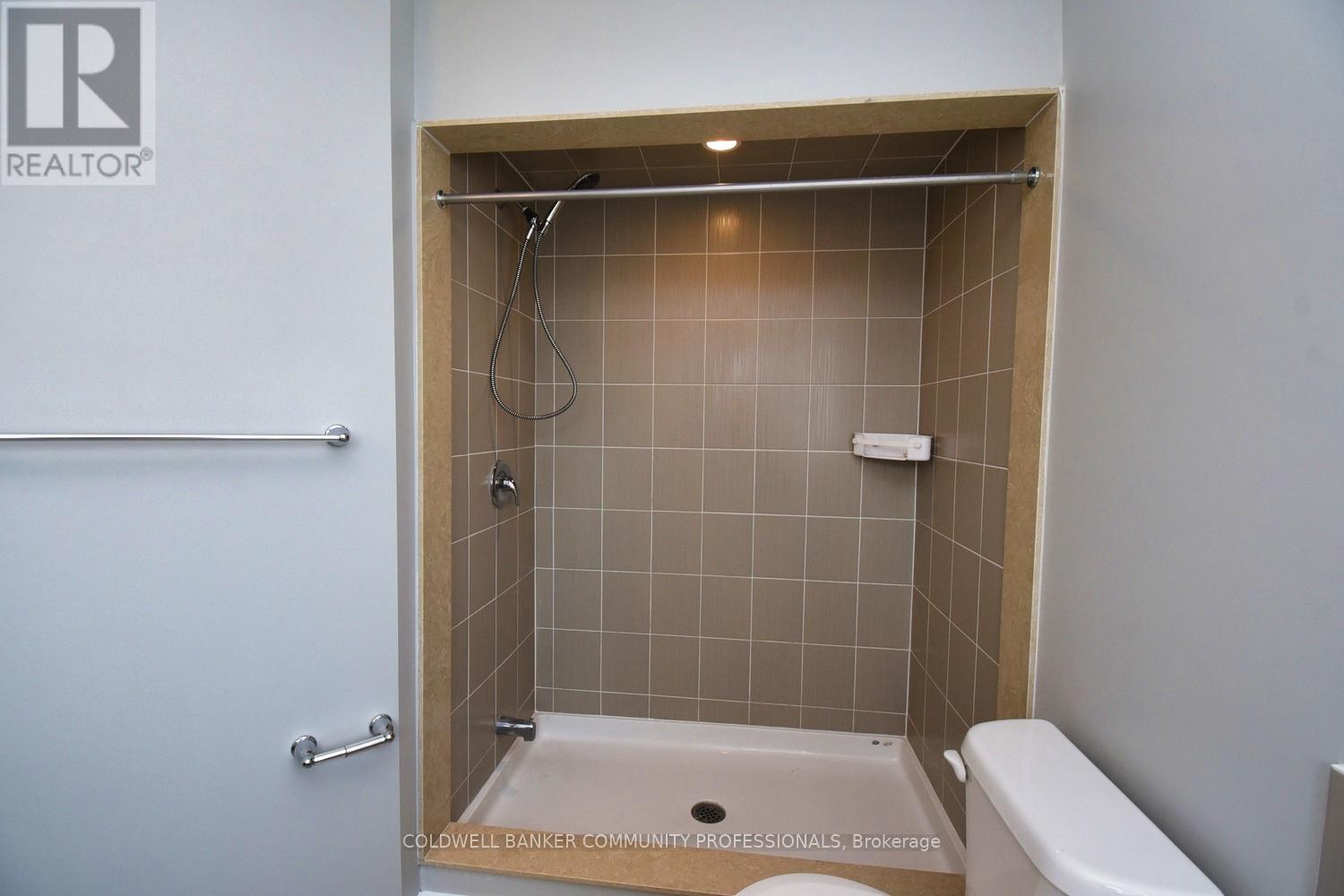 26 Evergreen Lane, Haldimand, Ontario  N3W 0C4 - Photo 24 - X12268204